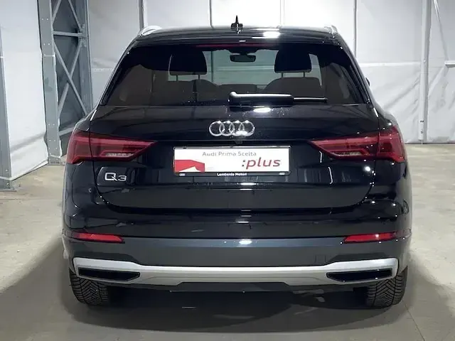 Usata Audi Q3 Advanced 150 CV (110 kW) 2025 Nero mito metallizzato SUV