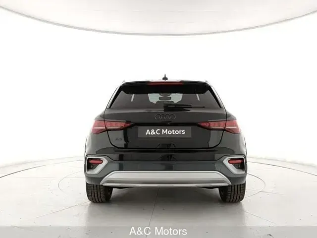 Usata Audi A3 Advanced Plus 150 CV (110 kW) 2025 Nero mythos metallizzato Berlina