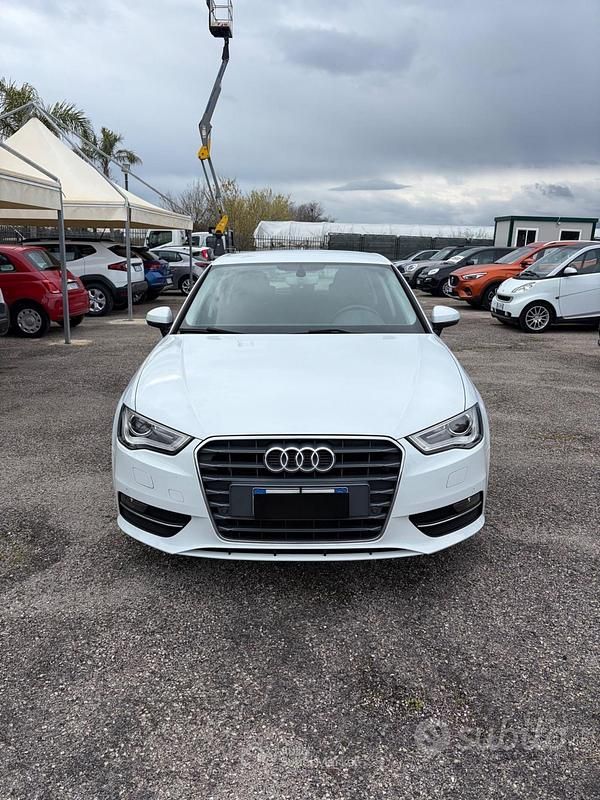 Usata Audi A3 Business 110 CV (80 kW) 2016 Grigio Berlina
