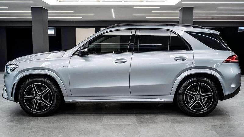 Usata Mercedes GLE400 AMG line 330 CV (242 kW) 2023 Grigio perlato metall SUV