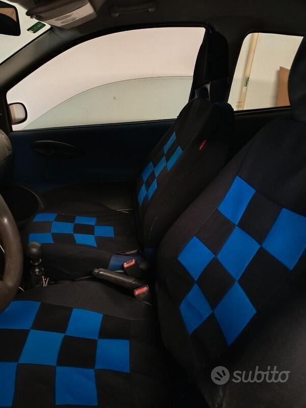 Usata 2003 Fiat Punto Due volumi | 1100 € (Ottimo prezzo) - Immagine 1/4