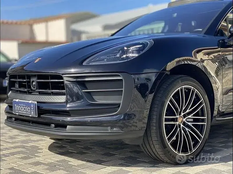 Usata Porsche Macan 265 CV (194 kW) 2023 Nero SUV
