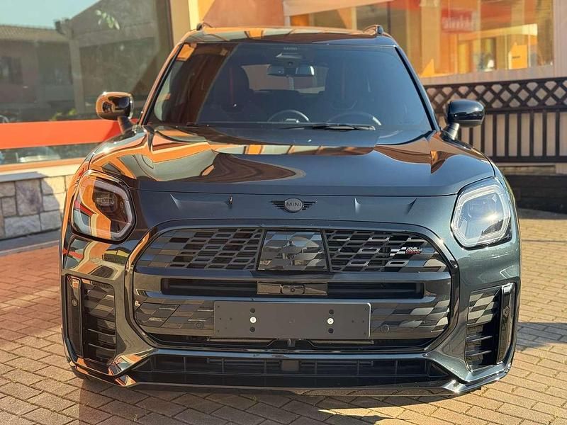 Begagnad Mini John Cooper Works Countryman 170 HK (125 kW) 2025 Grå SUV