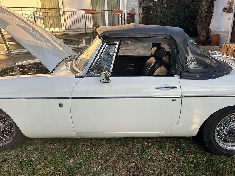 Usata MG B 95 CV (69 kW) 1971 Bianco Cabrio