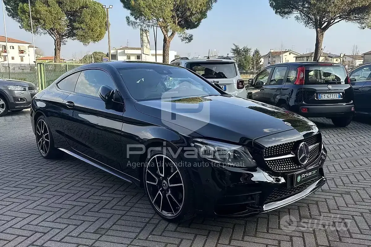 Usata Mercedes C220 Premium 194 CV (142 kW) 2023 Nero Coupé