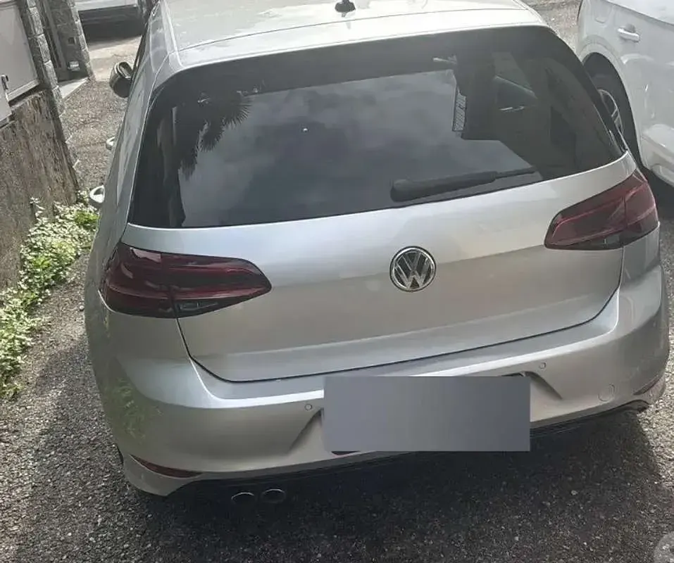 Usata VW Golf VII Highline 150 CV (110 kW) 2016 Berlina