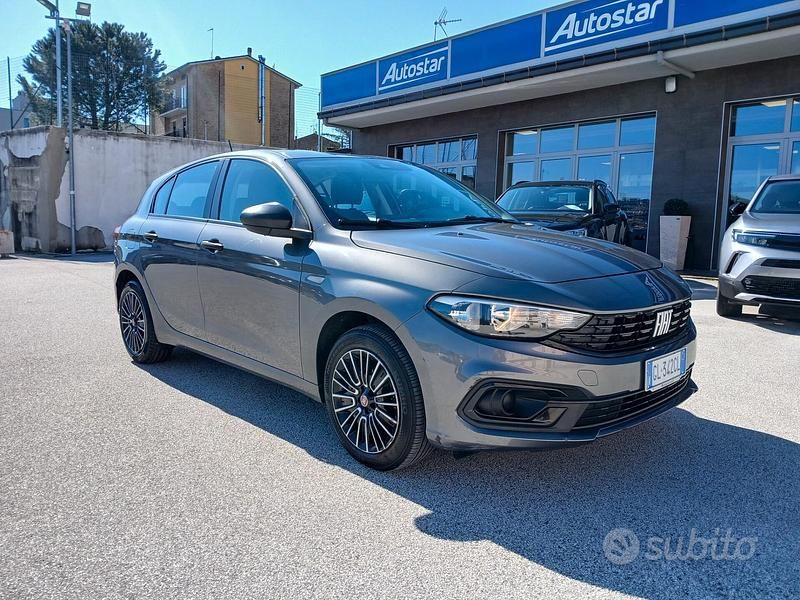 Usata Fiat Tipo Business 101 CV (74 kW) 2023 Grigio Berlina