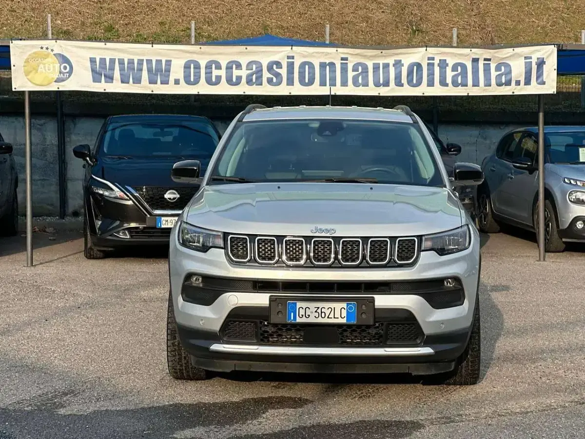 Usata Jeep Compass Limited 131 CV (96 kW) 2021 Argento SUV