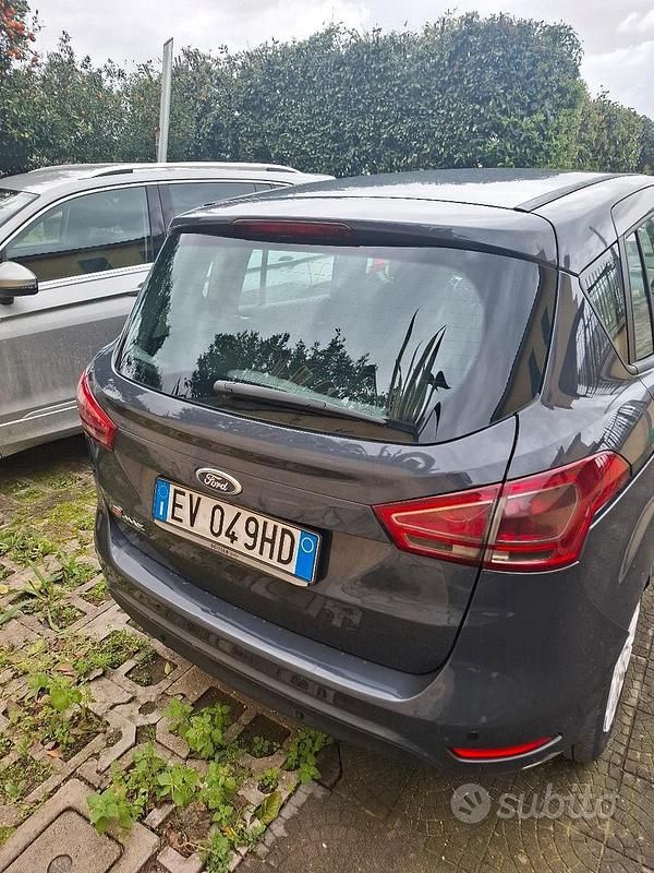 Usata Ford B-MAX 75 CV (55 kW) 2014 Blu Monovolume