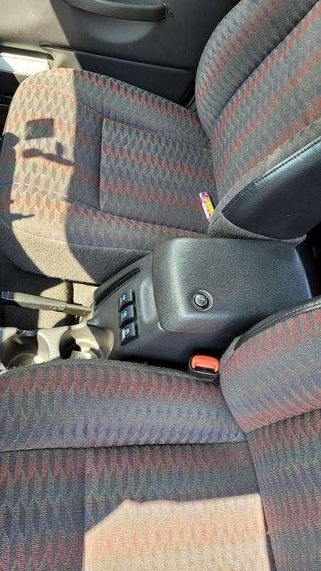 Usata Jeep Wrangler Sport 177 CV (130 kW) 2003 Argento SUV