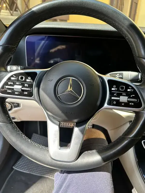 Usata Mercedes E220 Premium Plus 194 CV (142 kW) 2019 Berlina