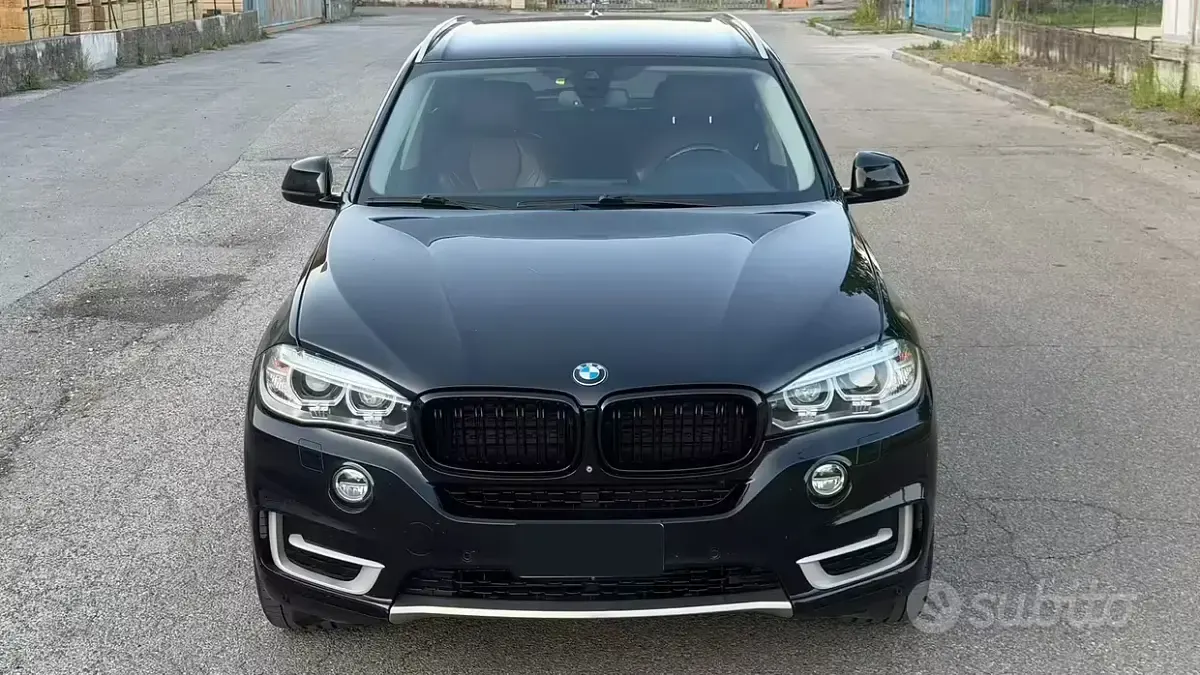 Usata BMW X5 Sport Line 231 CV (169 kW) 2015 Nero SUV