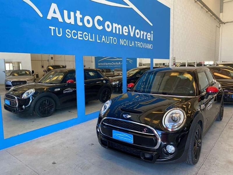 Usata Mini Cooper SD 170 CV (125 kW) 2016 Beige Utilitaria