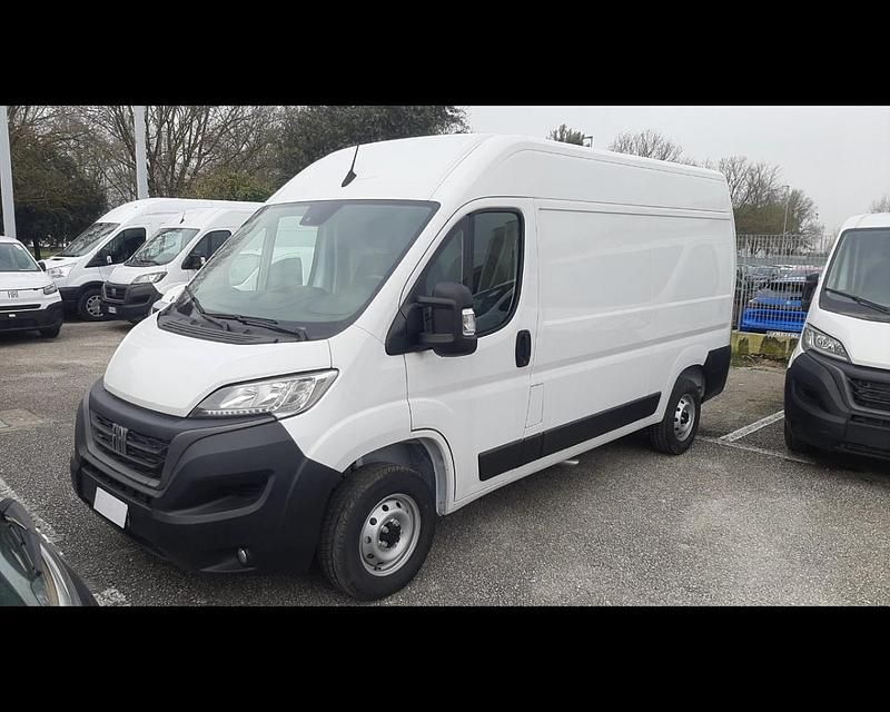Usata Fiat Ducato 33 Easy 140 CV (102 kW) 2023 Bianco Furgone