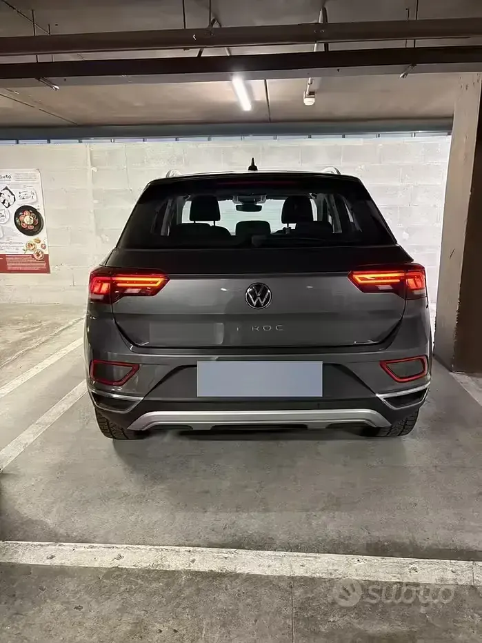 Usata VW T-Roc Style 110 CV (80 kW) 2022 Grigio SUV