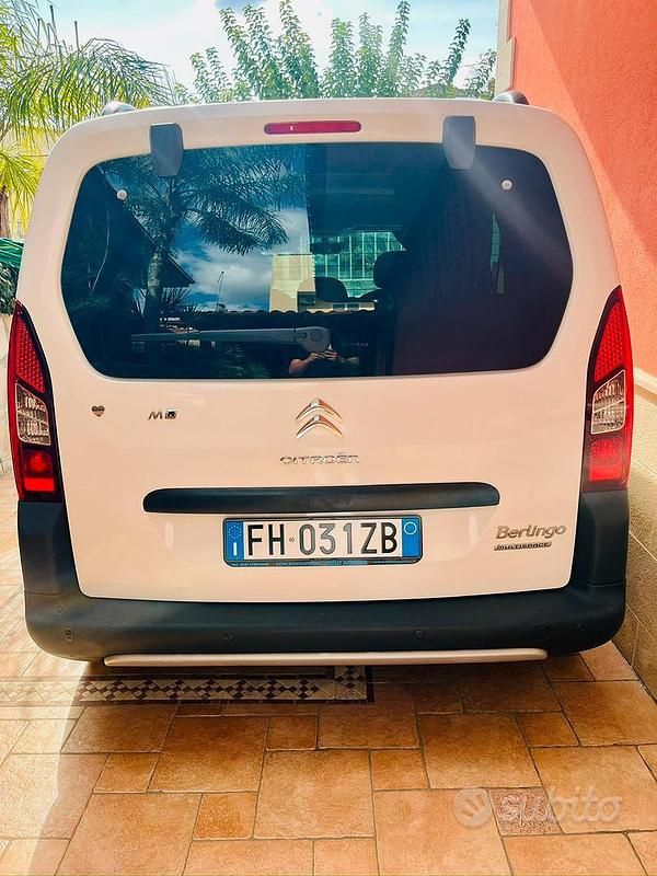 Usata Citroën Berlingo 99 CV (72 kW) 2017 Bianco Monovolume