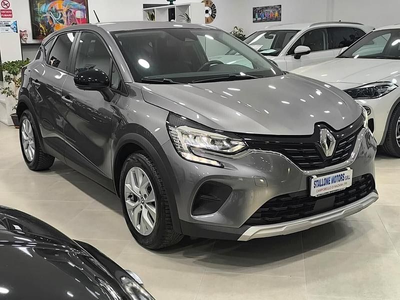 Usata Renault Captur Business 91 CV (66 kW) 2021 Argento SUV