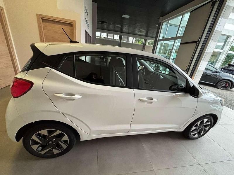 Nuova Hyundai i10 63 CV (46 kW) 2025 Bianco Utilitaria