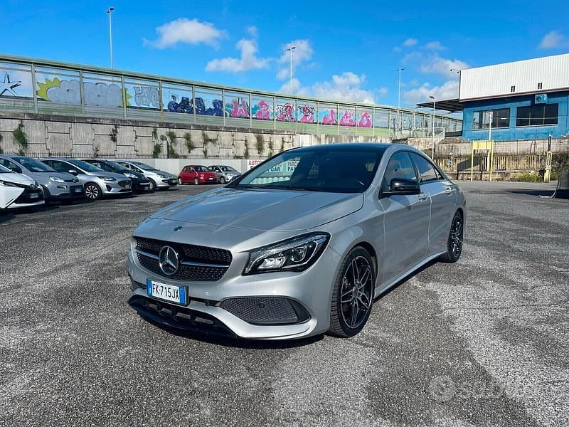 Usata Mercedes CLA200 AMG line 136 CV (100 kW) 2017 Grigio Berlina
