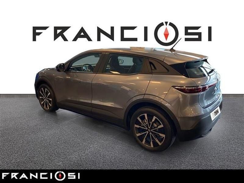 Usata Renault Megane E-Tech Evolution 95 kW (130 CV) 2025 Grigio scuro