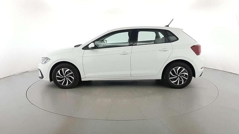 Gebraucht VW Polo Life 95 PS (69 kW) 2022 Weiß Limousine