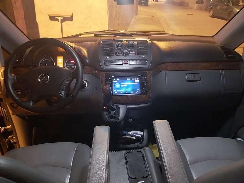 Usata Mercedes Viano 204 CV (150 kW) 2009 Monovolume