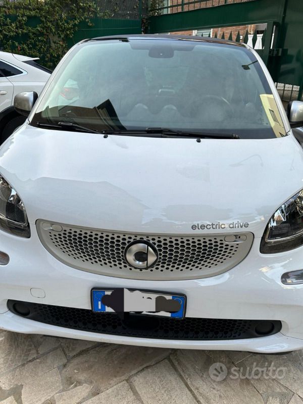 Usata 2018 Smart ForTwo Electric Drive Passion Cabrio | 9500 € (Super prezzo) - Immagine 1/4