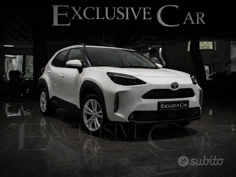Usata Toyota Yaris Cross Trend 92 CV (67 kW) 2024 Bianco SUV