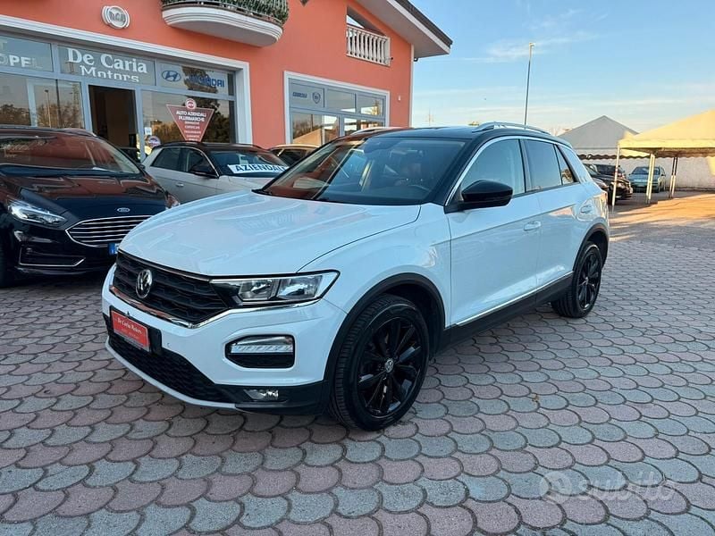 Usata VW T-Roc 150 CV (110 kW) 2019 Bianco SUV