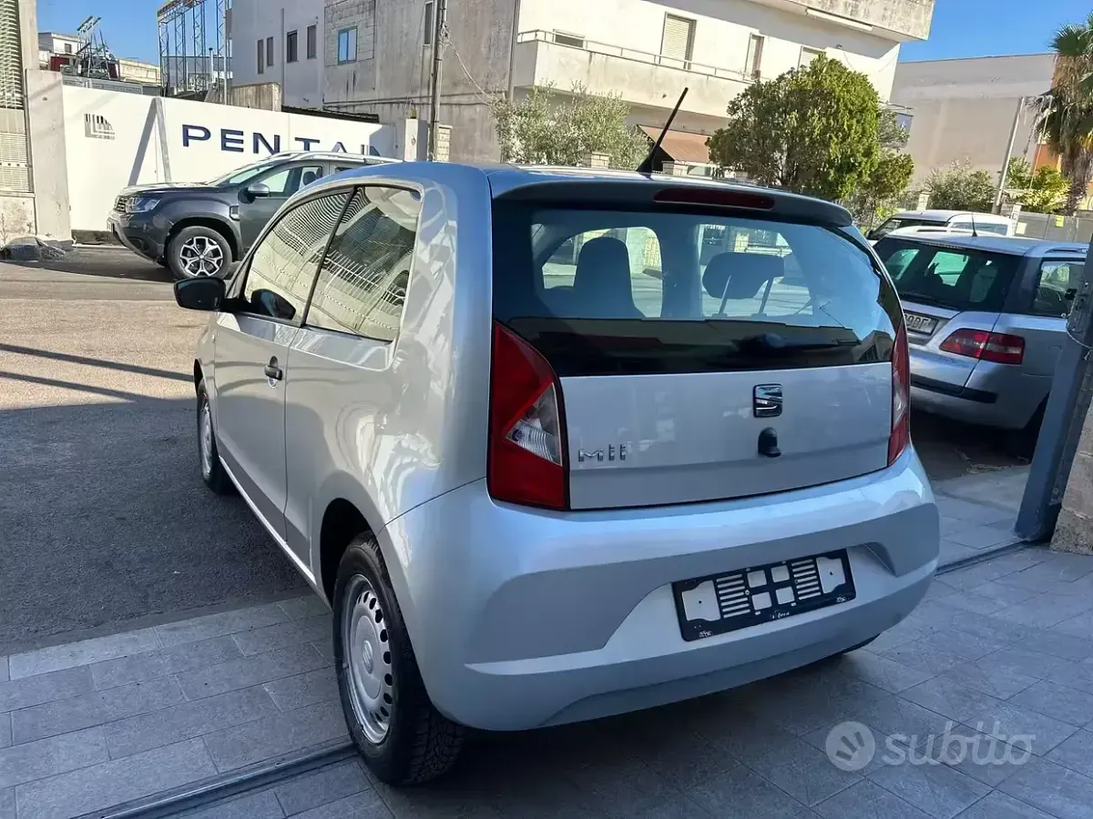 Usata Seat Mii 60 CV (44 kW) 2015 Grigio Utilitaria