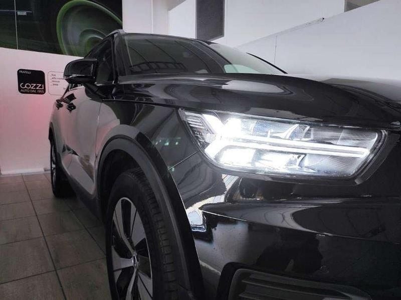 Usata Volvo XC40 Inscription 129 CV (94 kW) 2021 Nero SUV