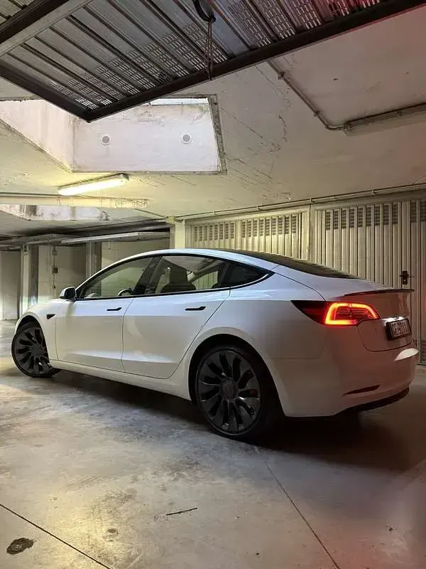 Usata Tesla Model 3 Performance 377 kW (513 CV) 2021 Berlina