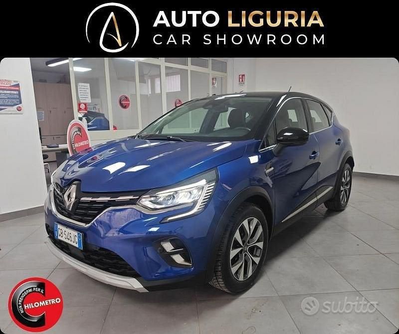 Usata Renault Captur Intens 100 CV (73 kW) 2020 Blu SUV