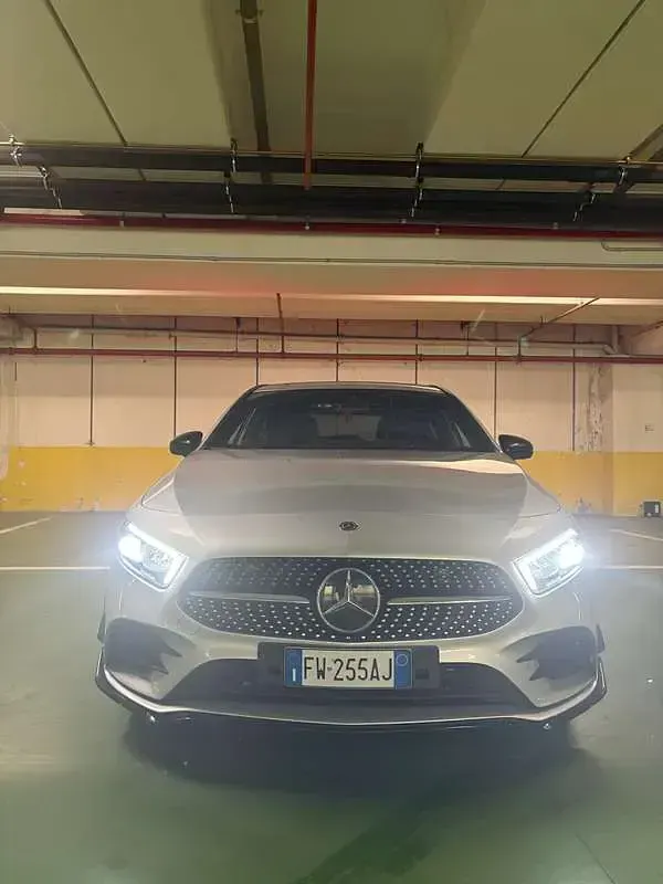 Usata Mercedes A200 AMG line 150 CV (110 kW) 2019 Berlina