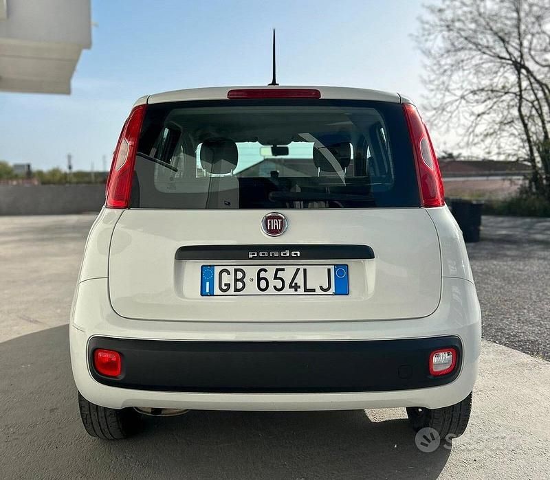 Usata Fiat Panda Easy 69 CV (50 kW) 2020 Bianco Utilitaria
