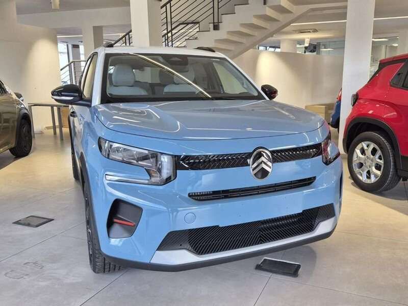 Usata Citroën C3 PureTech 110 CV (80 kW) 2024 Blu Utilitaria