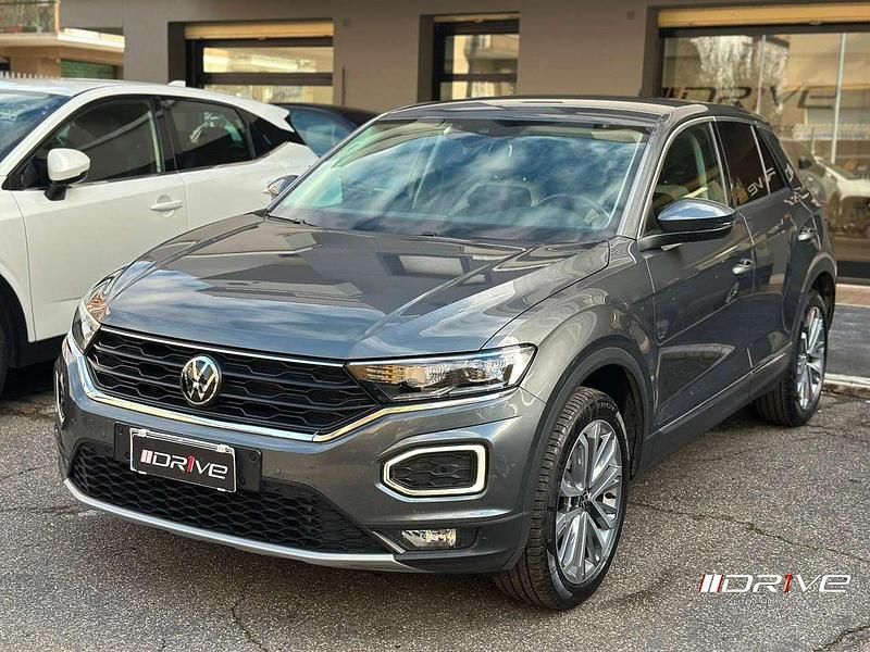 Grigio Usata 2020 VW T-Roc Advance SUV | 19.990 € (Buon prezzo) - Immagine 1/4