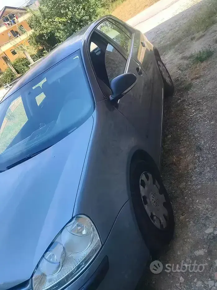 Usata VW Golf V 105 CV (77 kW) 2007 Berlina