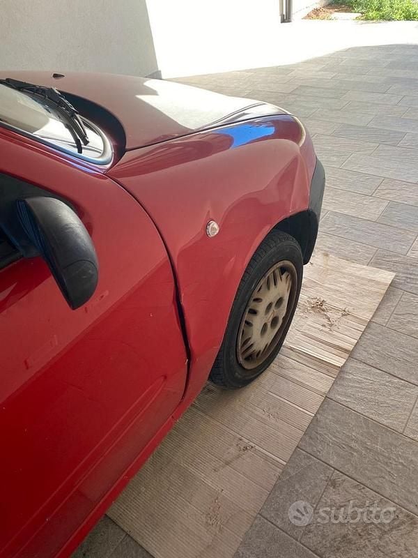 Usata Fiat 600 2003 Rosso Utilitaria