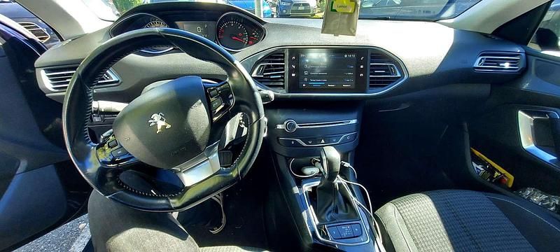 Usata Peugeot 308 SW Active 120 CV (88 kW) 2018 Station wagon