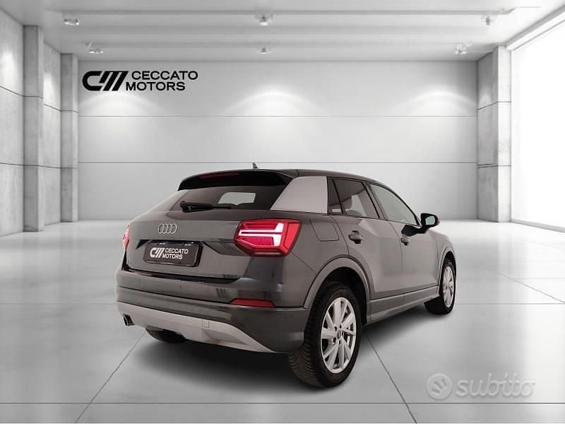 Usata Audi Q2 S-Line 116 CV (85 kW) 2017 Grigio SUV