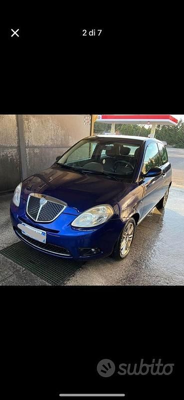 Usata 2008 Lancia Ypsilon Due volumi | 2500 € - Immagine 1/4