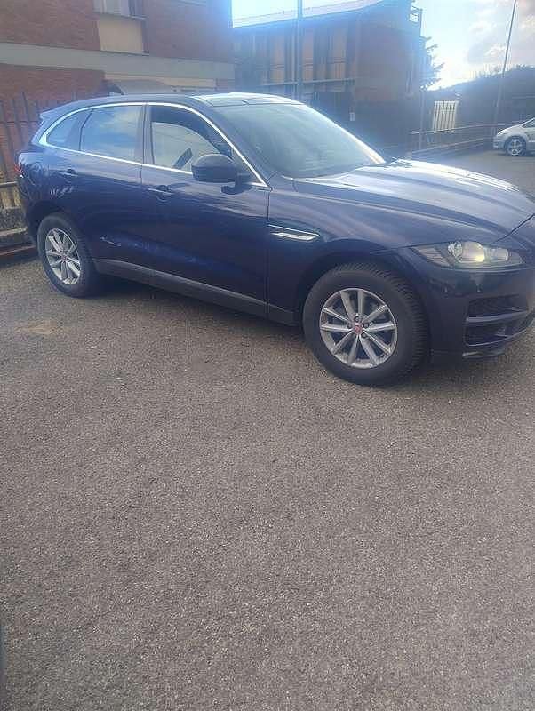 Usata Jaguar F-Pace Prestige 179 CV (131 kW) 2018 Blu/azzurro SUV