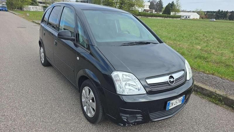 Usata Opel Meriva Cosmo 105 CV (77 kW) 2008 Other Monovolume