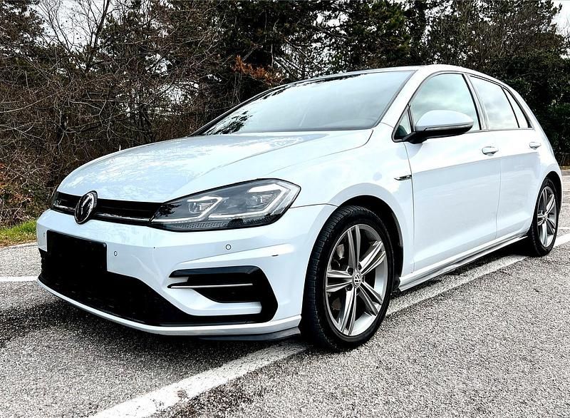 Usata VW Golf VII R-line 150 CV (110 kW) 2018 Bianco Berlina