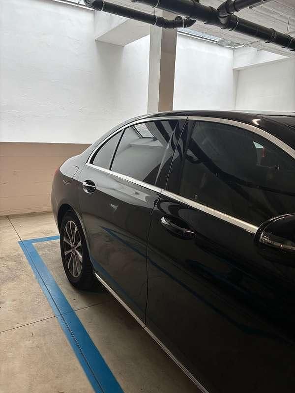 Usata Mercedes E220 Business 194 CV (142 kW) 2019 Nero Berlina