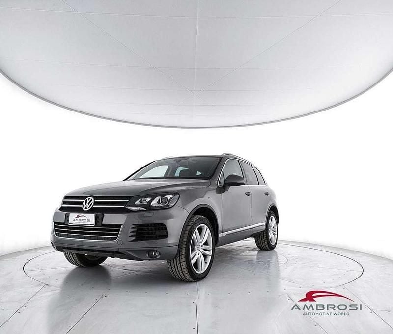 Grigio Usata 2014 VW Touareg Executive SUV | 13.500 € (Super prezzo) - Immagine 1/4