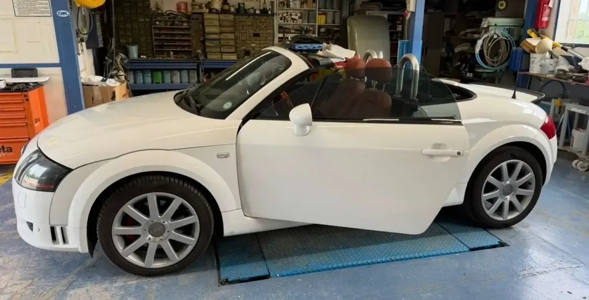 Usata Audi TT Roadster 224 CV (164 kW) 2002 Bianco Cabrio