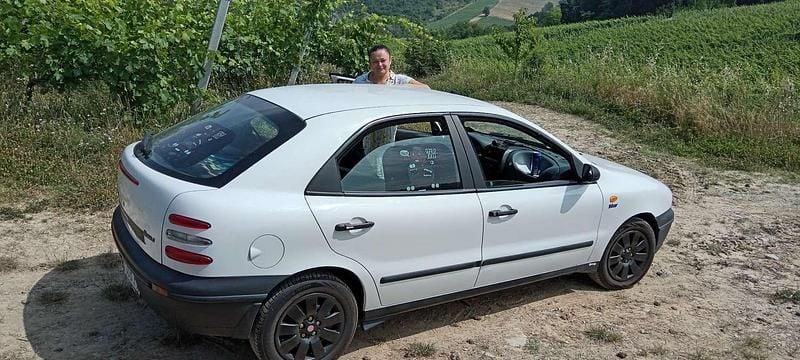 Begagnad Fiat Brava S 75 HK (55 kW) 1996 Halvkombi
