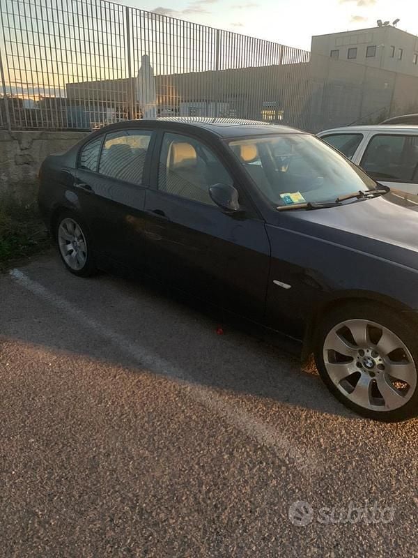 Usata BMW 320 2006 Blu Berlina